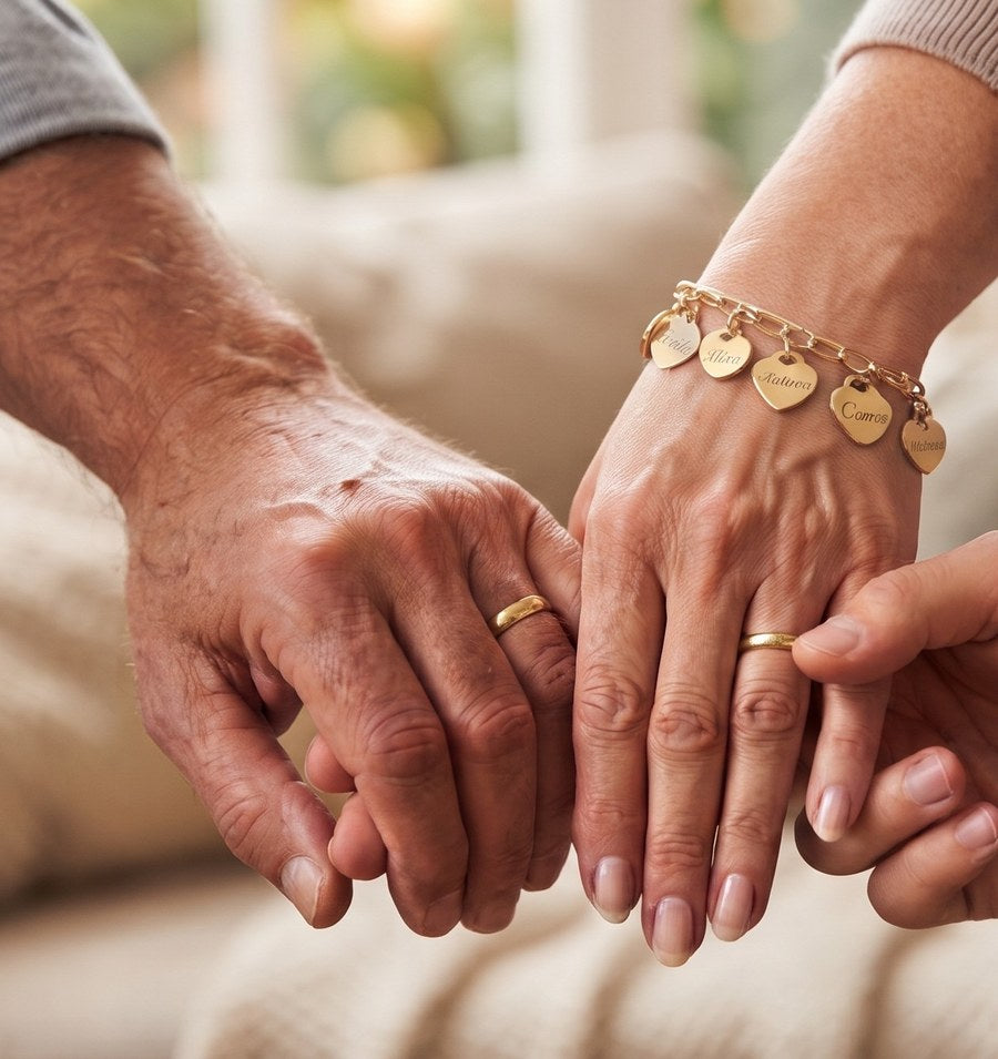 Pulsera vinculo con tres manos - movil