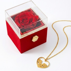 Caja Rosa Real Preservada + Collar Corazón de iniciales